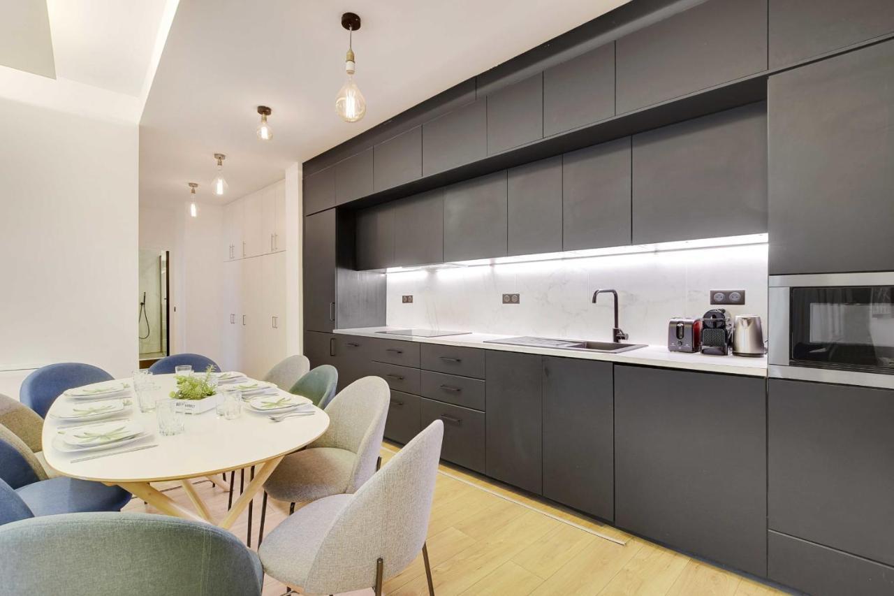 Spacious - 2b-10p - Ac - Marais Apartamento